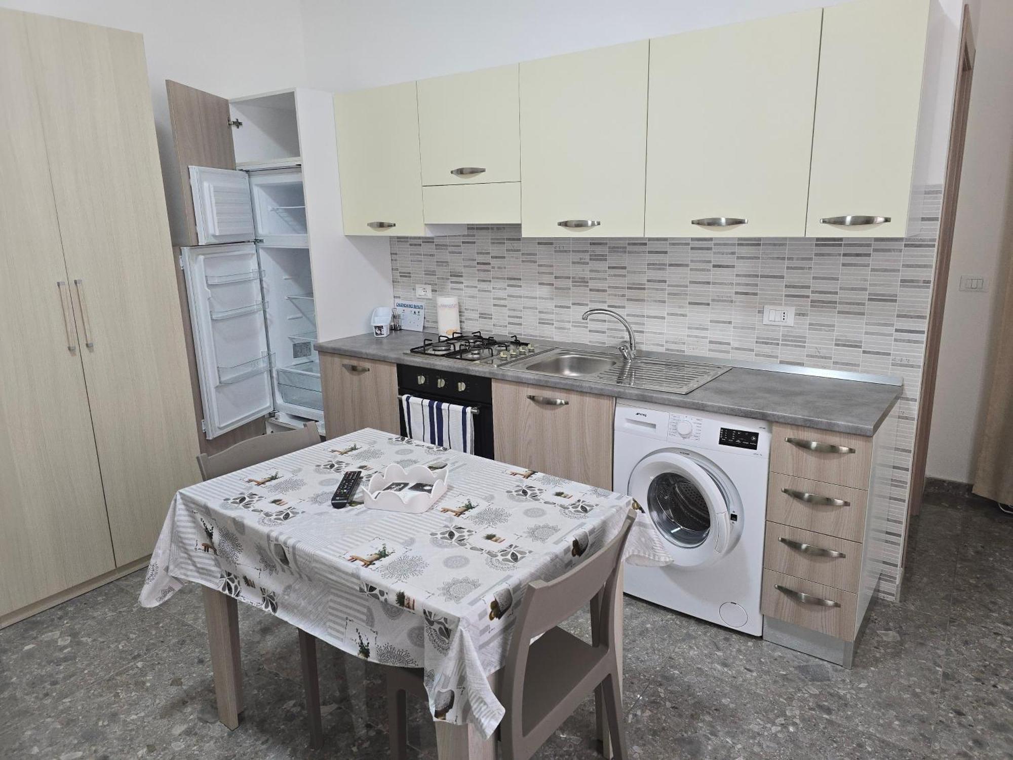マリーナ・ディ・
スキアヴォネア Da Massimo 1 Bed & Breakfast エクステリア 写真